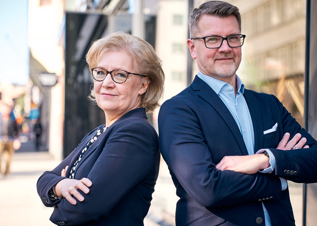 Ritva Laakso-Manninen and Lauri Tuomi the authors of the blog